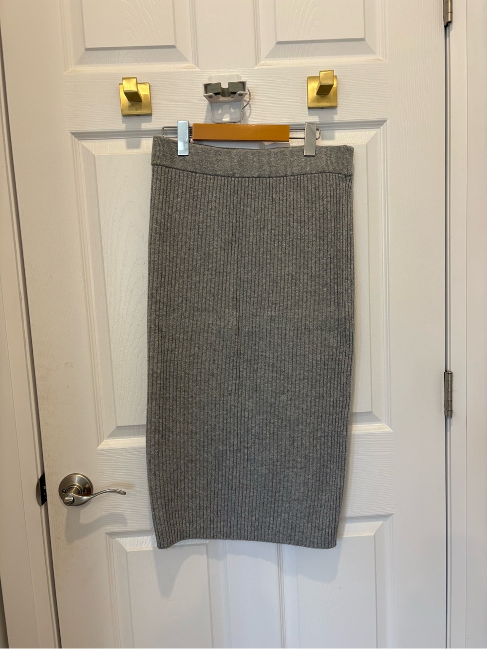 The Gap Gray Ribbed Knit Pencil Skirt - Women's #1350